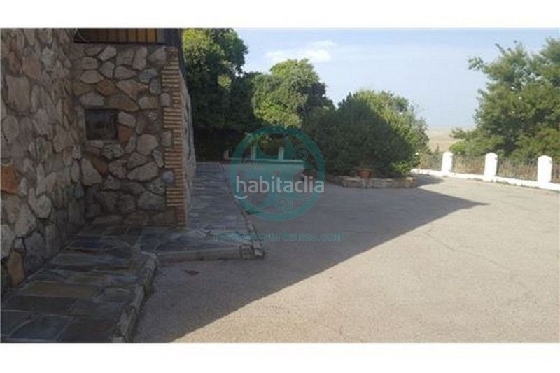 Foto ec4ba665-f6ac-4879-a46b-36c0c9f2de44. Chalet en Sierra de Fuentes
