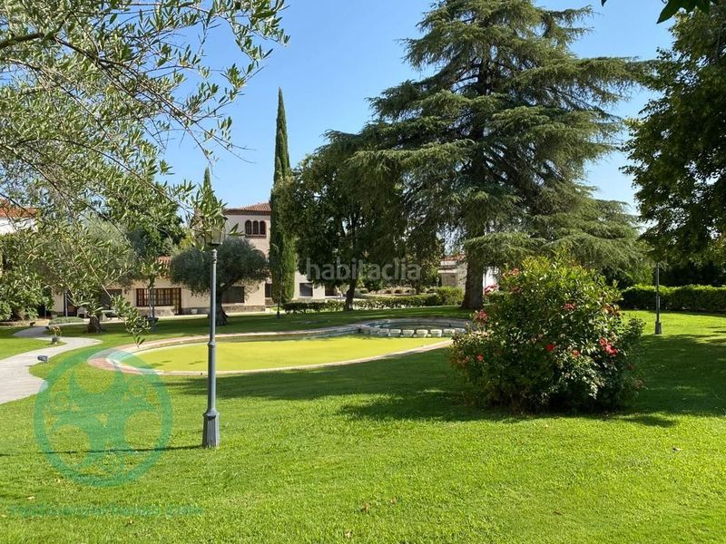Foto 08433ac9-59d9-4d3e-a6c7-002ae8127985. Terreno residenziale in calle tamarindo 4 in Navalmoral de la Mata