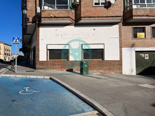 Business premise in Plaza Obispo Galarza