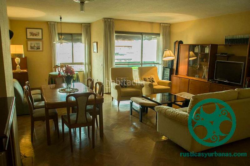 Foto 63187572-c1de-4aca-abca-b25aff5144f3. Piso en n/a piso en cánovas- en Centro Cáceres