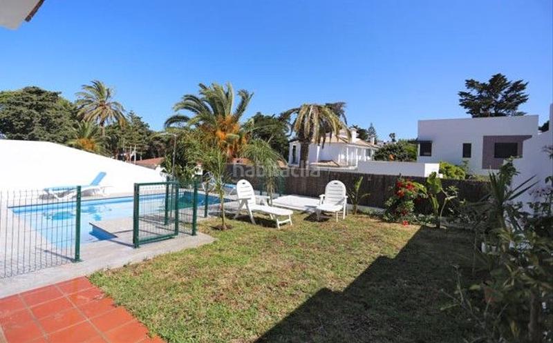 Foto 0dd096ba-fe3e-4a8b-a3a5-c381a88d4b68. Location maison jumelée dans calle de sevilla 97 dans Conil de la Frontera