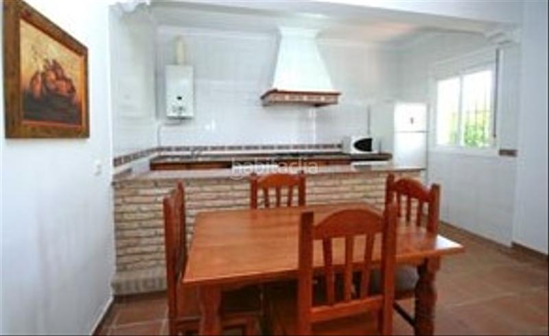 Foto 7f5b9917-f178-4857-9dff-d1fe2ee89af8. Location maison jumelée dans calle de sevilla 97 dans Conil de la Frontera