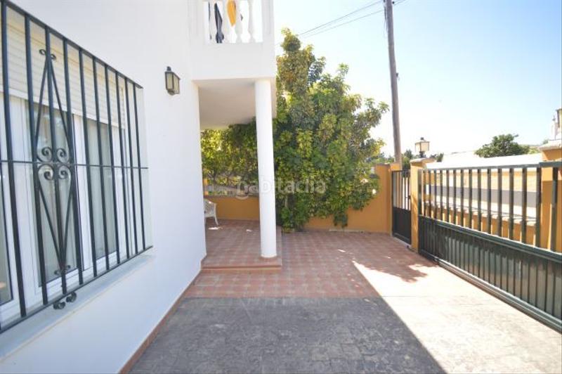 Foto 565b6412-de05-4111-bb2d-8846559ac51c. Location maison jumelée dans avenida 28 de febrero 70 dans Conil de la Frontera