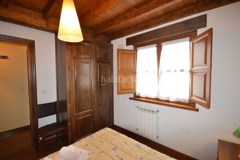 Foto 5c587272-85b8-47de-8b5f-775c632bbcfe. Alquiler apartamento en aldea canales 21 apartamento con 2 habitaciones, una de matrimonio y una triple, 1 baño, salón-comedor-cocina en canales de en Cabrales