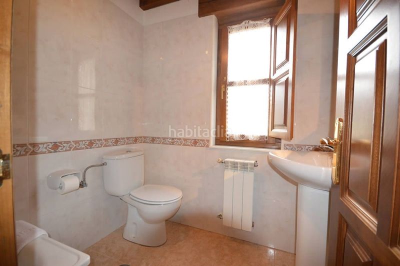 Foto dc0c0728-ef78-44d7-9f3f-9c4ad57a0f0f. Alquiler apartamento en aldea canales 21 apartamento con 2 habitaciones, una de matrimonio y una triple, 1 baño, salón-comedor-cocina en canales de en Cabrales