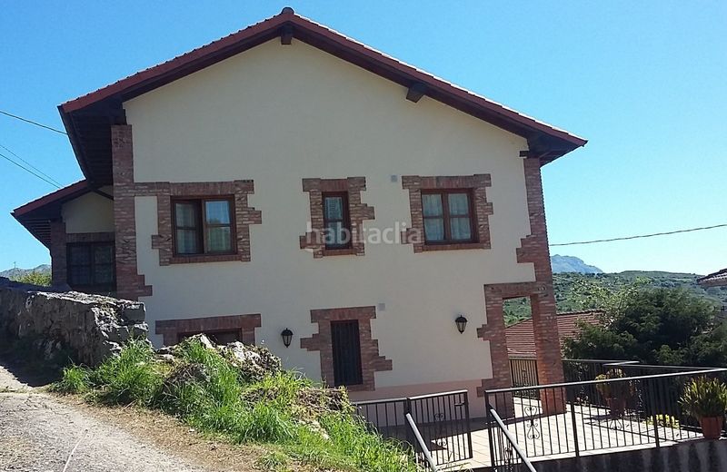 Foto dedd6c1e-d31c-4adb-b1b3-dd9c53ac1810. Alquiler apartamento en aldea canales 15a apartamento con 2 habitaciones, una de matrimonio y una triple, 1 baño, salón-comedor-cocina en canales de en Cabrales