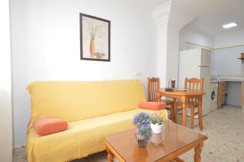 Foto 9e20bf78-56aa-4e66-9ae9-2e27a7f03ea3. Rent apartment in calle san pablo 10 in Conil Conil de la Frontera