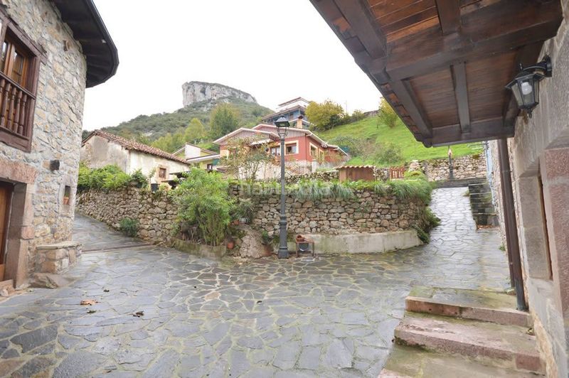 Foto 0fbd3cfe-697f-45f4-9874-6701367434b2. Location maison avec chauffage dans Cabrales