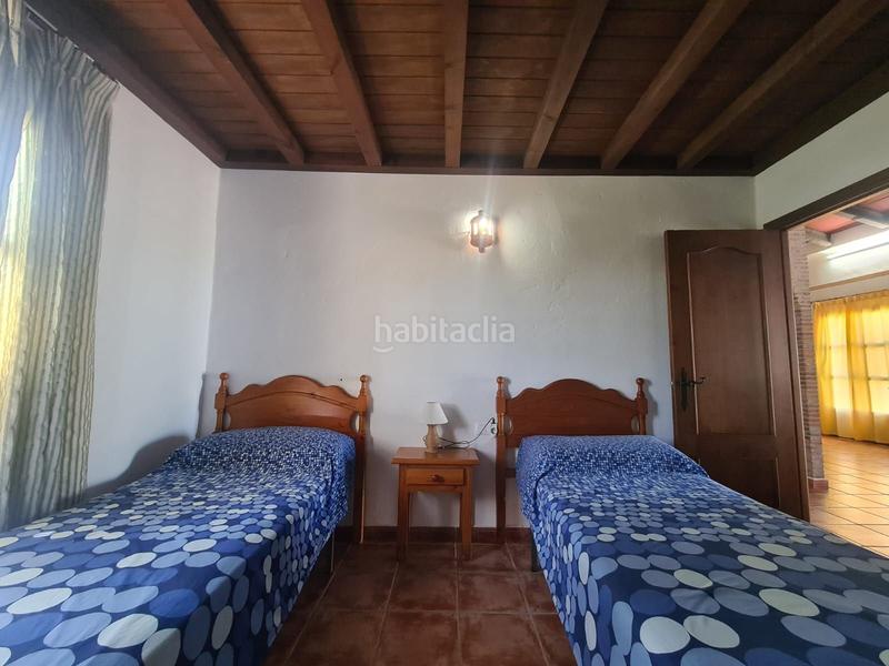 Foto a430de5f-2ec1-4ca8-9548-b1fecf0a10d2. Rent house in avenida 28 de febrero 110 in Conil Conil de la Frontera