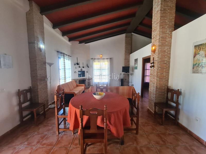 Foto a60a09d3-ceb4-46bf-bcb3-d98da35ae03e. Rent house in avenida 28 de febrero 110 in Conil Conil de la Frontera