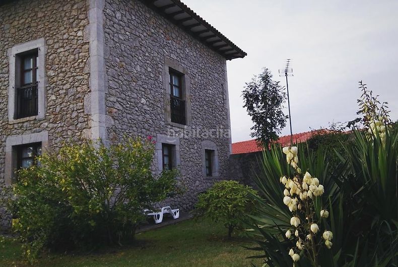 Foto 555c4bc5-6252-487f-924a-dd4915929f9e. Alquiler apartamento en lugar posada 104 apartamento rústico con 2 habitaciones y jardín en Llanes