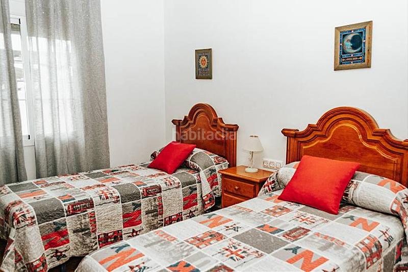 Foto 907a9f70-13e8-496d-bd39-05f80a1bf72a. Lloguer xalet a carril el mudito 8 a Conil Conil de la Frontera