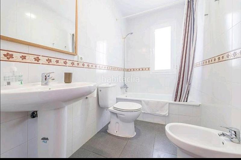 Foto 3973e344-892d-4398-8b7a-077921c71e58. Lloguer apartament a calle mercurio 18 a Conil Conil de la Frontera