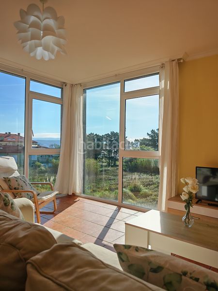Foto 18759668-4df7-4340-ad13-f1d5eff0579d. Lloguer apartament a rúa anchoa 26 a Fisterra
