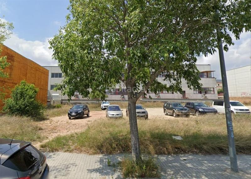 Foto 608d86d9-6838-4e64-8d3c-cdfd1c03e00c. Gewerbliches grundstück in Pla d'en Boet Mataró