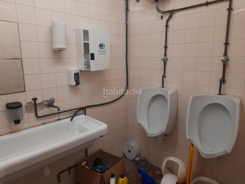 Foto 4f3a89f6-35b2-4853-8f17-ded00bea4185. Capannone industriale con riscaldamento in Ca n'Aurell Terrassa