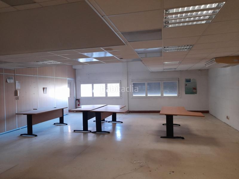 Foto 854d4b57-58d3-4ab5-89e2-c3b07bb63d92. Capannone industriale con riscaldamento in Ca n'Aurell Terrassa