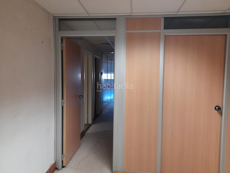 Foto 97059dbd-12f8-48c8-84c1-f11e5836dc95. Capannone industriale con riscaldamento in Ca n'Aurell Terrassa