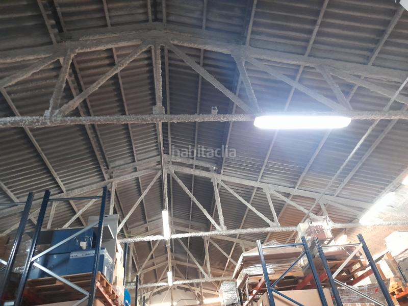 Foto f7b84a25-507a-41fa-9ba2-3749041a4450. Capannone industriale con riscaldamento in Ca n'Aurell Terrassa