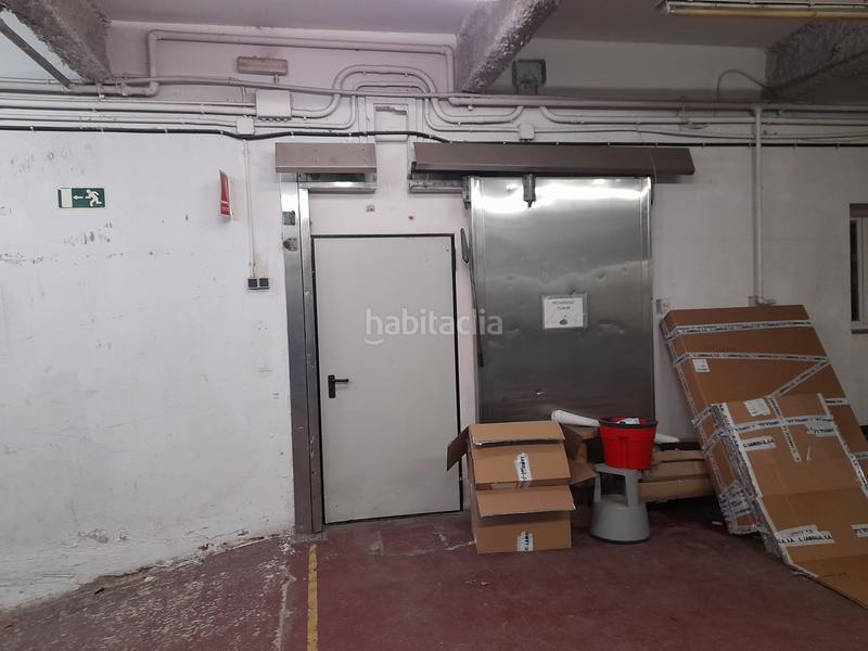 Foto fb859fda-e7ec-4d44-ab04-f415ca62b754. Capannone industriale con riscaldamento in Ca n'Aurell Terrassa