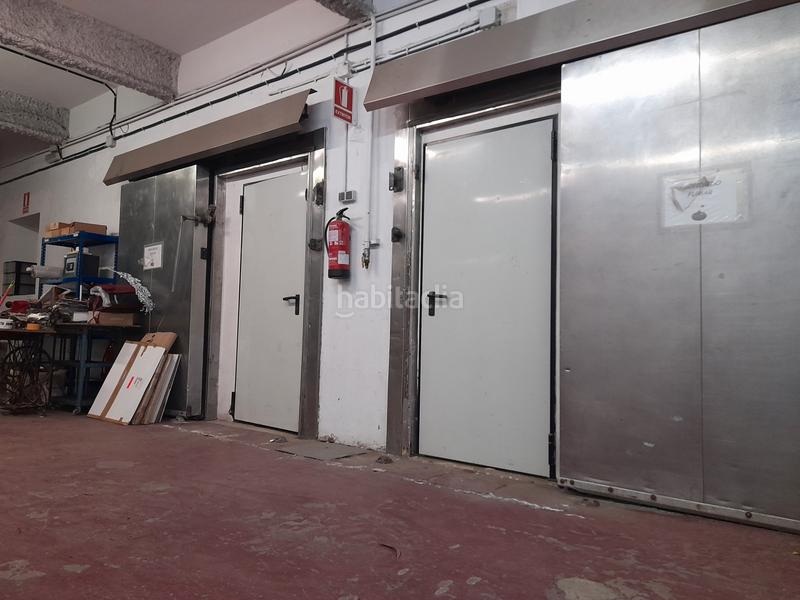 Foto ffc9325b-5355-4247-b33a-71eab13ef78d. Capannone industriale con riscaldamento in Ca n'Aurell Terrassa