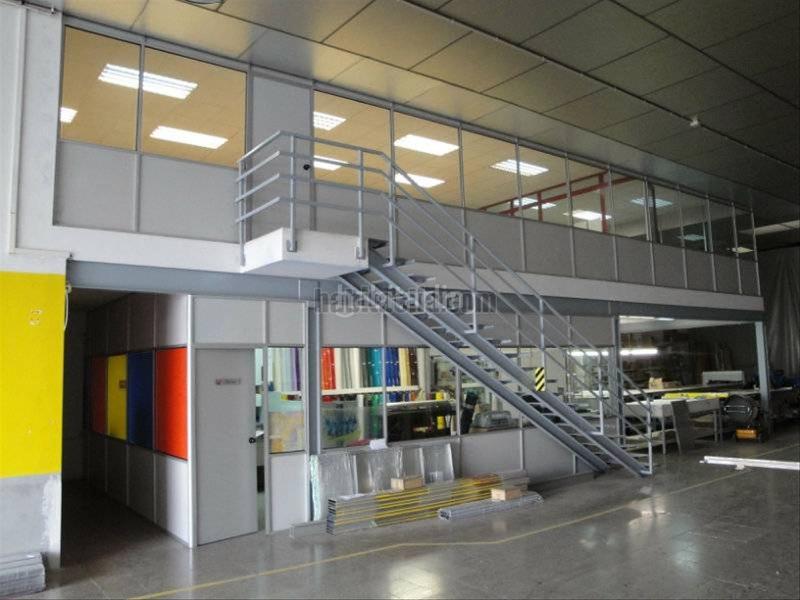 Foto a19963fb-0fb3-4bd8-b82b-8ef00b9d29ee. Fabrikhalle mit heizung in Navàs