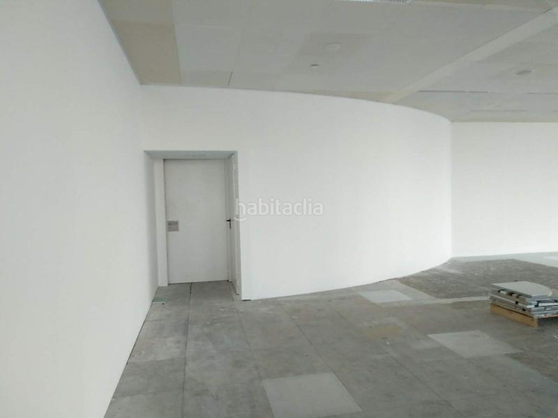 Foto cf390cd1-e822-4e4f-b819-615820e8eb79. Affitto ufficio con riscaldamento parcheggio in Granvia LH Hospitalet de Llobregat (L´)