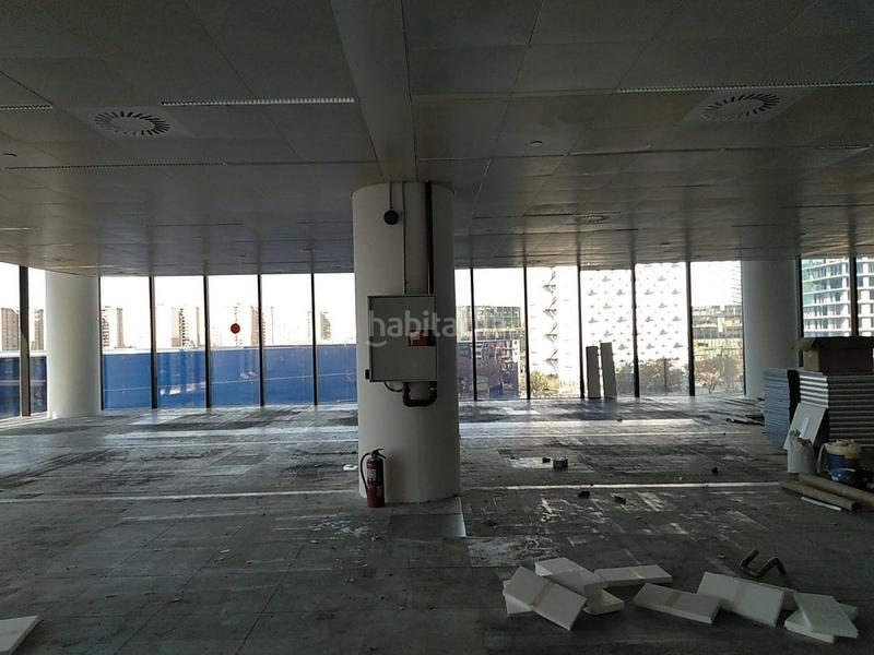 Foto df744c2e-b124-4385-921e-a77b9b7b06d3. Location bureau avec chauffage parking dans Granvia LH Hospitalet de Llobregat (L´)