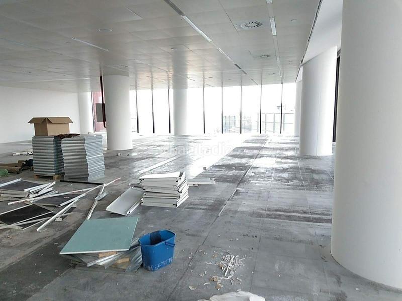 Foto d423e00f-1c73-4172-a803-01a84fb6adc6. Rent office space with heating parking in Granvia LH Hospitalet de Llobregat (L´)