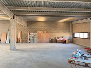 Miete Büro in Llevant. Buenos acabados