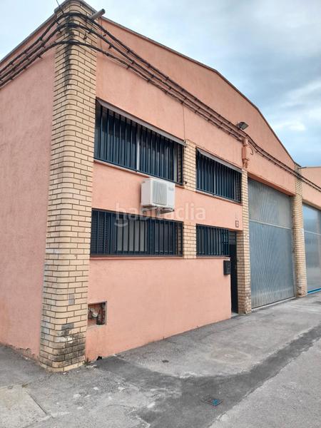 Foto fb256209-080b-4fb8-896c-70a35b91a5d0. Miete fabrikhalle in carrer del pintor velázquez 3 in Polinyà