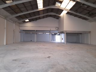 Miete Fabrikhalle in Parc Central. Recien rehabilitada