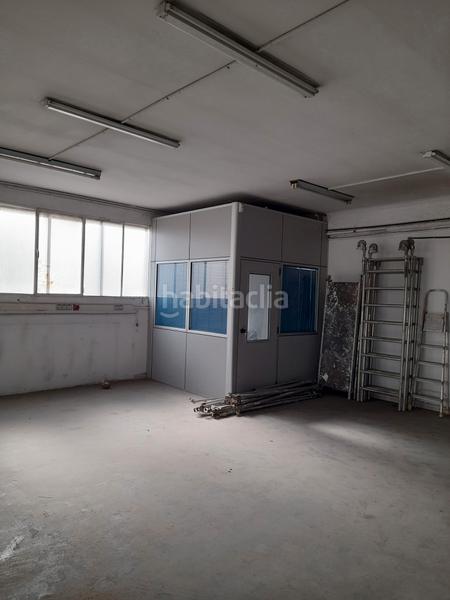 Foto 028ce9bb-fbef-4c79-86ee-f19f3ebe8b65. Capannone industriale in Zona Industrial Barberà del Vallès