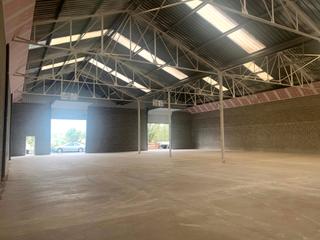 Location Bâtiment à usage industriel  Carrer pla del ramassar. Lista para entrar - tipo b