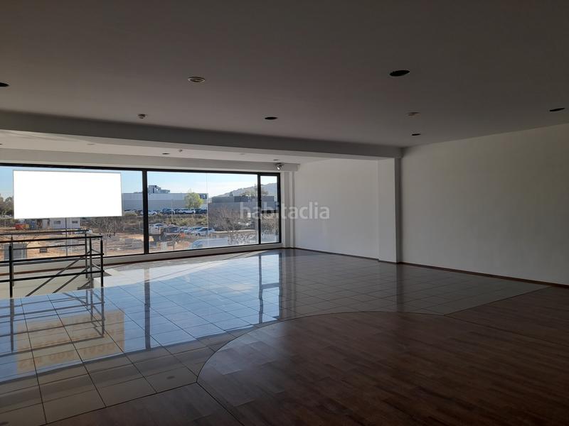 Foto f982ede5-13b1-4540-bc32-4fc86f7d7ada. Affitto locale commerciale in Roquetes-Can Magí Sant Cugat del Vallès