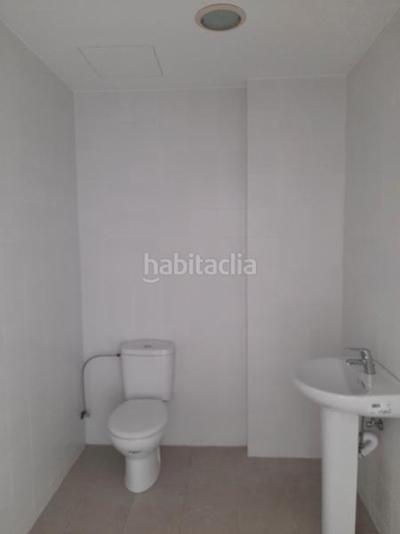 Foto da11cb2c-e40d-4d41-91eb-0e232c365e14. Alquiler local comercial muy buen estado y buena imagen en Sant Cugat del Vallès