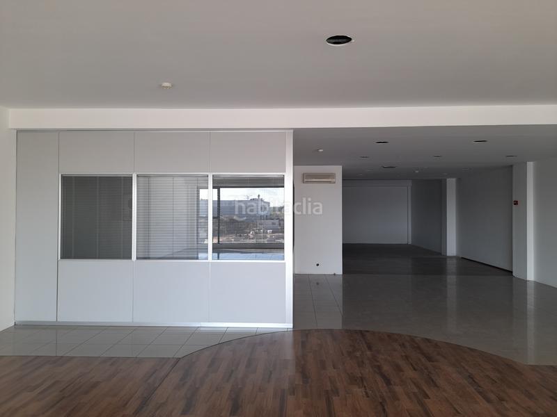 Foto eecf17b9-5cde-4c09-8ea0-239f1e7dbd1c. Rent business premise in Roquetes-Can Magí Sant Cugat del Vallès