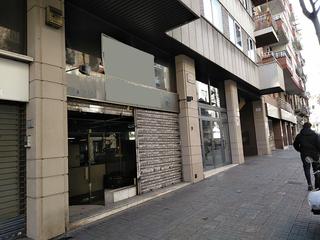 Lloguer Local Comercial  Carrer d'entena. Ideal gran tienda, almacn u oficina