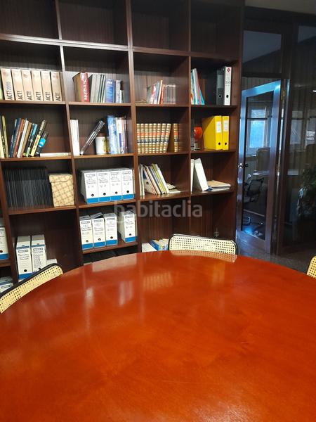 Foto 6ea0cffa-120a-4ebf-8473-dd30e61f31f8. Alquiler oficina  a compartir en La Salut Barcelona