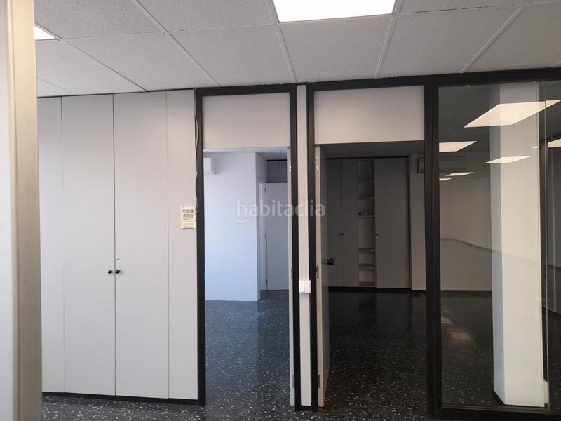 Foto 52514975-7fd4-479f-b7ad-8cb4d9901a77. Rent office space with heating in L´Antiga Esquerra de l´Eixample Barcelona