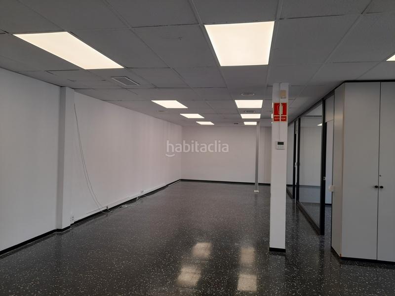 Foto cfb6e6b2-3418-442b-bf5b-ad32b5388711. Rent office space with heating in L´Antiga Esquerra de l´Eixample Barcelona
