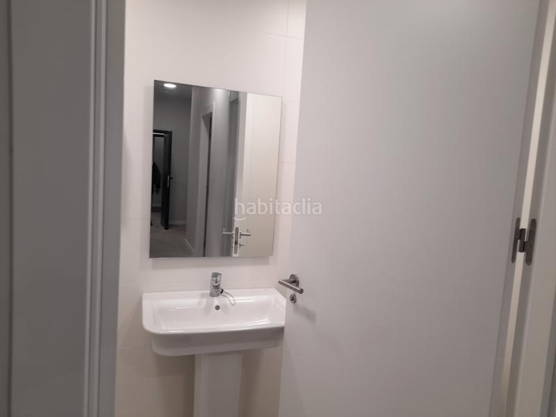 Foto 0a5b6e3e-0ebb-4fc6-ac1a-af64685e0a0a. Lloguer oficina amb calefacció aparcament a Santa Eulàlia Hospitalet de Llobregat (L´)