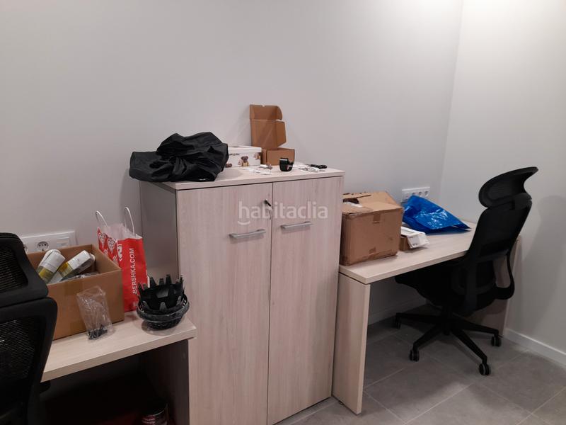 Foto 1476f69e-437c-449b-b30e-d011b698a20a. Location bureau avec chauffage parking dans Santa Eulàlia Hospitalet de Llobregat (L´)