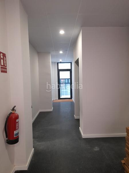 Foto 5dad6d21-40b5-408c-98dc-65ad418446a7. Rent office space with heating parking in Santa Eulàlia Hospitalet de Llobregat (L´)