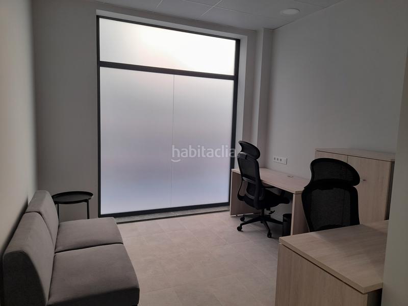 Foto 81ab20c3-8632-4e41-a73e-fc90b052b155. Rent office space with heating parking in Santa Eulàlia Hospitalet de Llobregat (L´)
