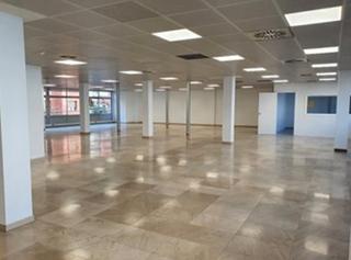 Alquiler Oficina  Carrer de galileu. Buena imagen - lista para entrar