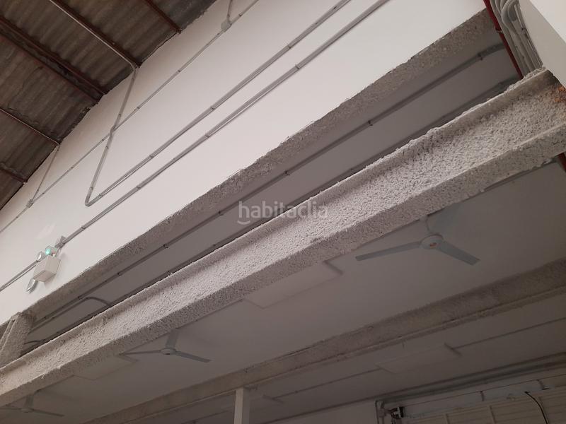 Foto 24b4aa65-00c3-42dd-bc85-55ace16d0b37. Rent industrial building with heating in Parc Central Barberà del Vallès