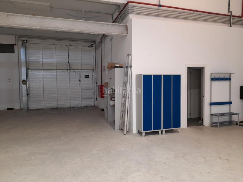 Foto 38145b80-f9a3-4cdd-91bb-113dcb7c574b. Rent industrial building with heating in Parc Central Barberà del Vallès