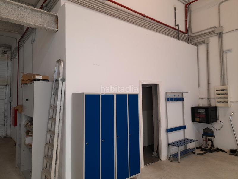 Foto dd4c1817-7794-4303-b4a1-1ff3b4842e08. Rent industrial building with heating in Parc Central Barberà del Vallès