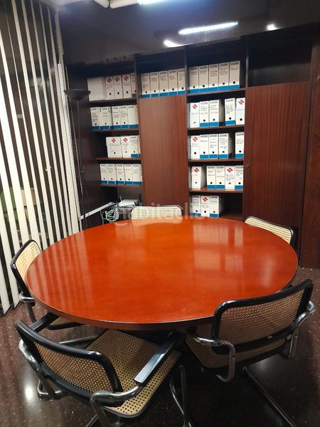 Foto 3c7d7212-ad5b-4118-ae5f-a5d61cc46a46. Miete büro mit heizung in La Salut Barcelona